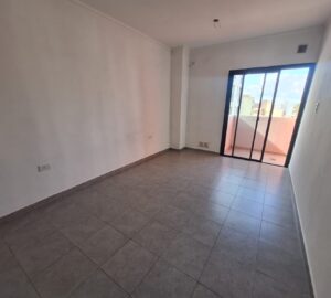 ALQUILER | Monoambiente en calle Uruguay 431