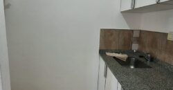 ALQUILER | Monoambiente con salida directa a la calle