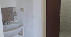 ALQUILER | Monoambiente con salida directa a la calle