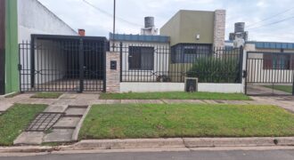 VENTA | Impecable casa con piscina en zona Newbery y División de los Andes