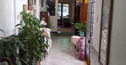 VENTA | Exclusiva casa con piscina y salón comercial