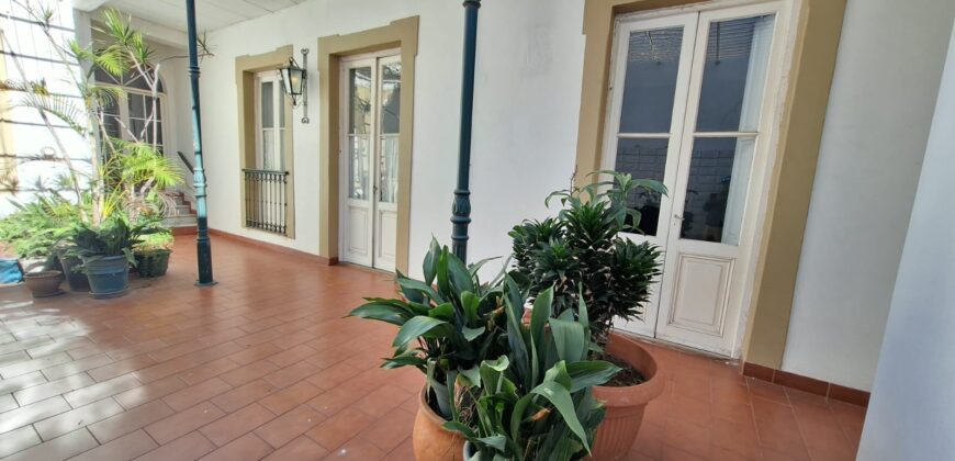 VENTA | Excepcional casa en pleno centro de Paraná – calle Uruguay