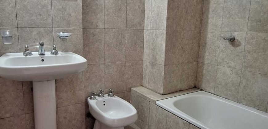 EN ALQUILER | Departamento 2 dormitorios — Calle San Juan 179