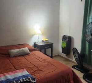 Departamento 1 dormitorio calle Feliciano entre San Martín y Monte Caseros