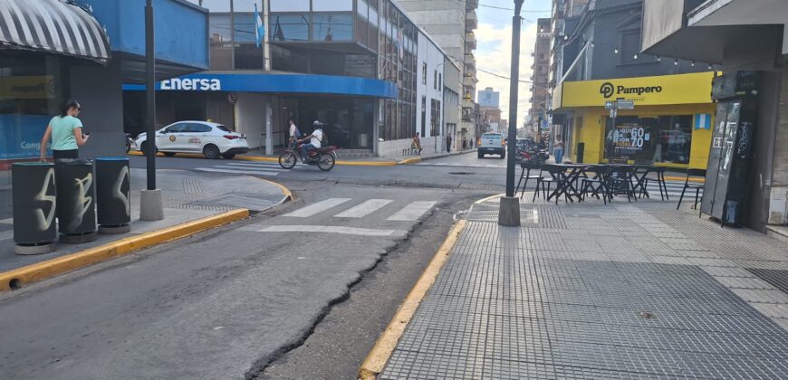 VENTA | Casa en planta alta en pleno centro de Paraná