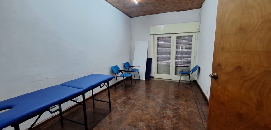 VENTA | Casa en planta alta en pleno centro de Paraná