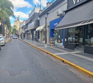 VENTA | Casa en planta alta en pleno centro de Paraná