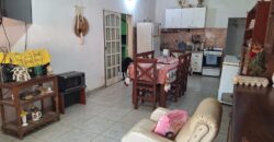 VENTA | Casa con salón comercial en San Benito