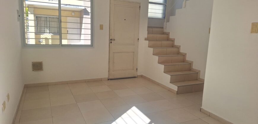 ALQUILER | Dúplex moderno en zona Paracao