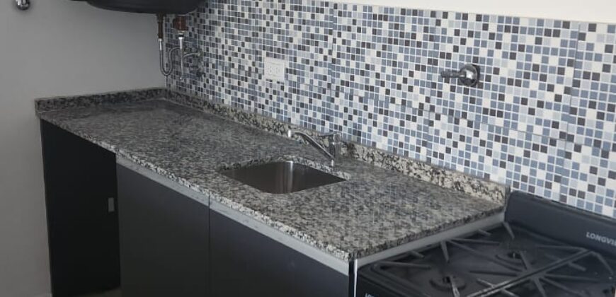 VENTA | Monoambiente moderno frente a Plaza Alberdi