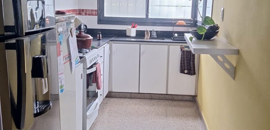 VENTA | Impecable casa con piscina en zona Newbery y División de los Andes