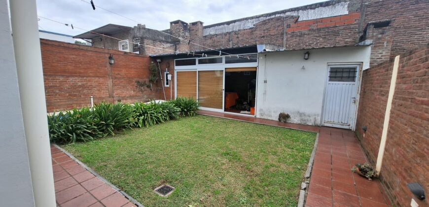VENTA | Impecable casa con piscina en zona Newbery y División de los Andes