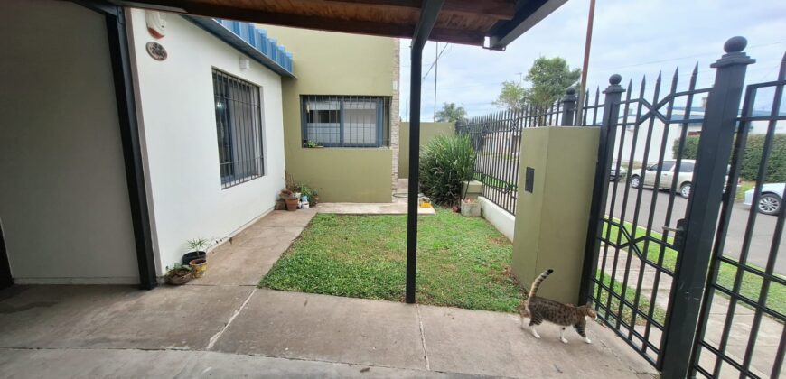 VENTA | Impecable casa con piscina en zona Newbery y División de los Andes