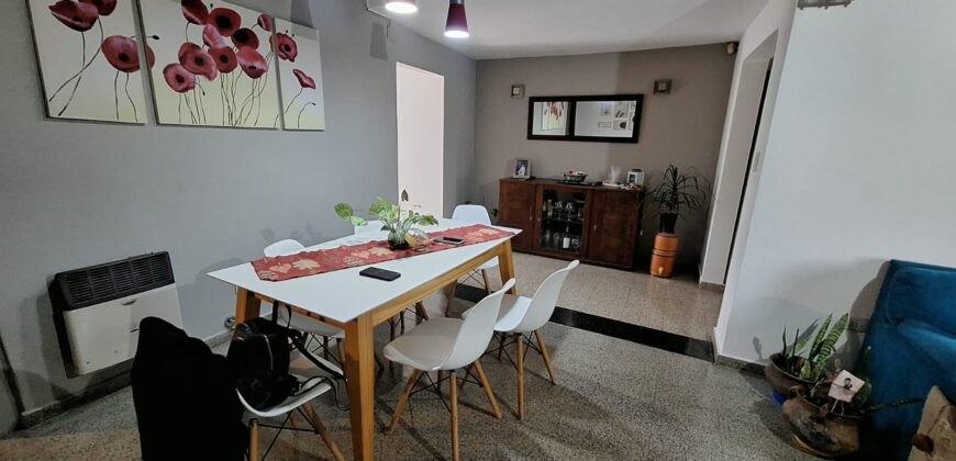 VENTA | Impecable casa con piscina en zona Newbery y División de los Andes